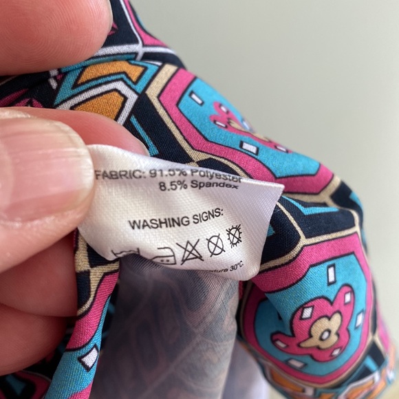 Urban Coco XXL Tunic Style Blouse or Cover Up - Picture 6 of 9